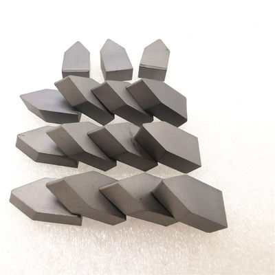 Customizable Size Tungsten Carbide Brazed Tips with Density Range 12.00-14.90 g/cm³ and Hardness Range 86.5-93.6 HRA